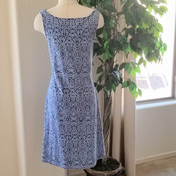 Edddie Bauer Super Comfy Stretchy summer Dress - Picture 2 of 4